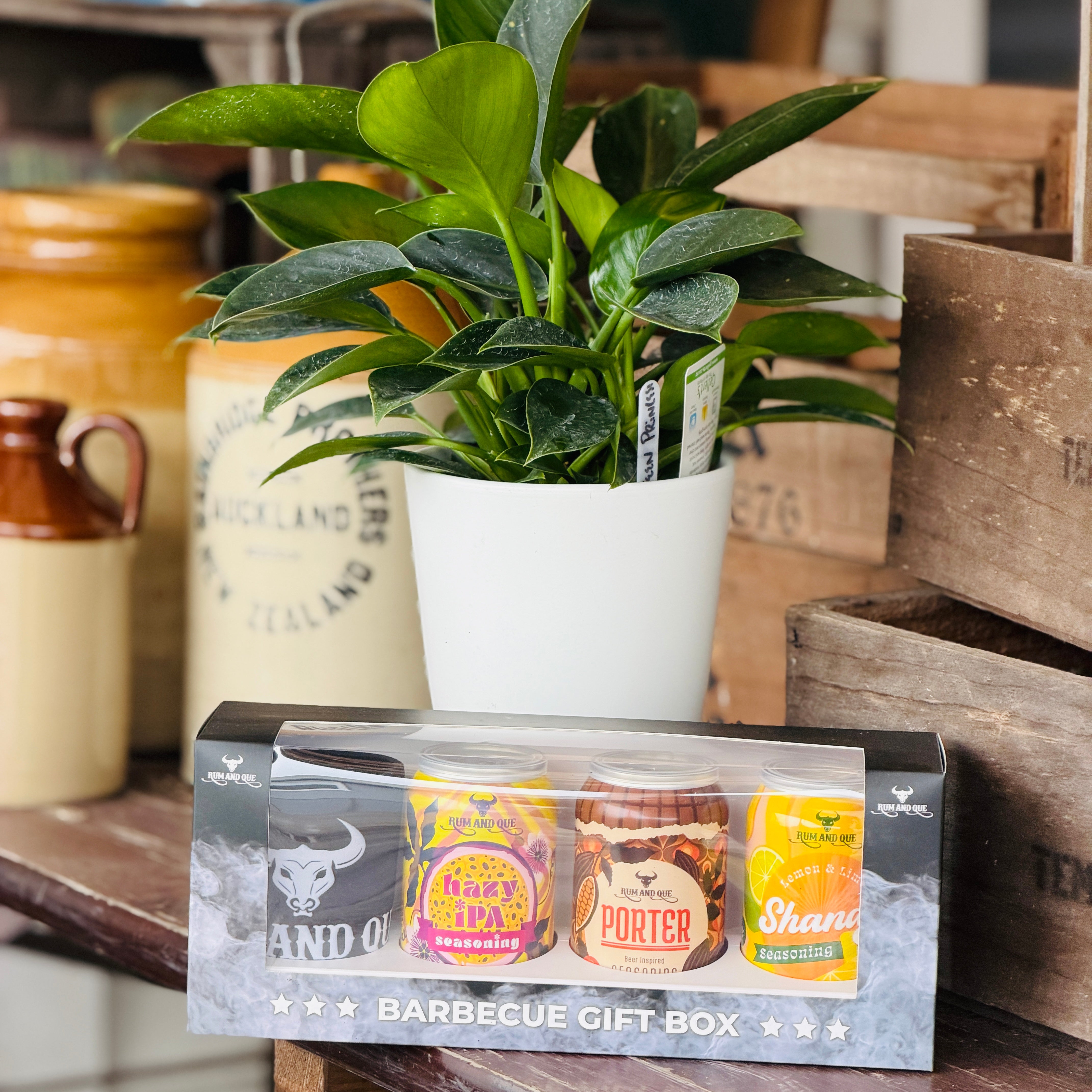 A set of Rum & Que bbq seasoning kit