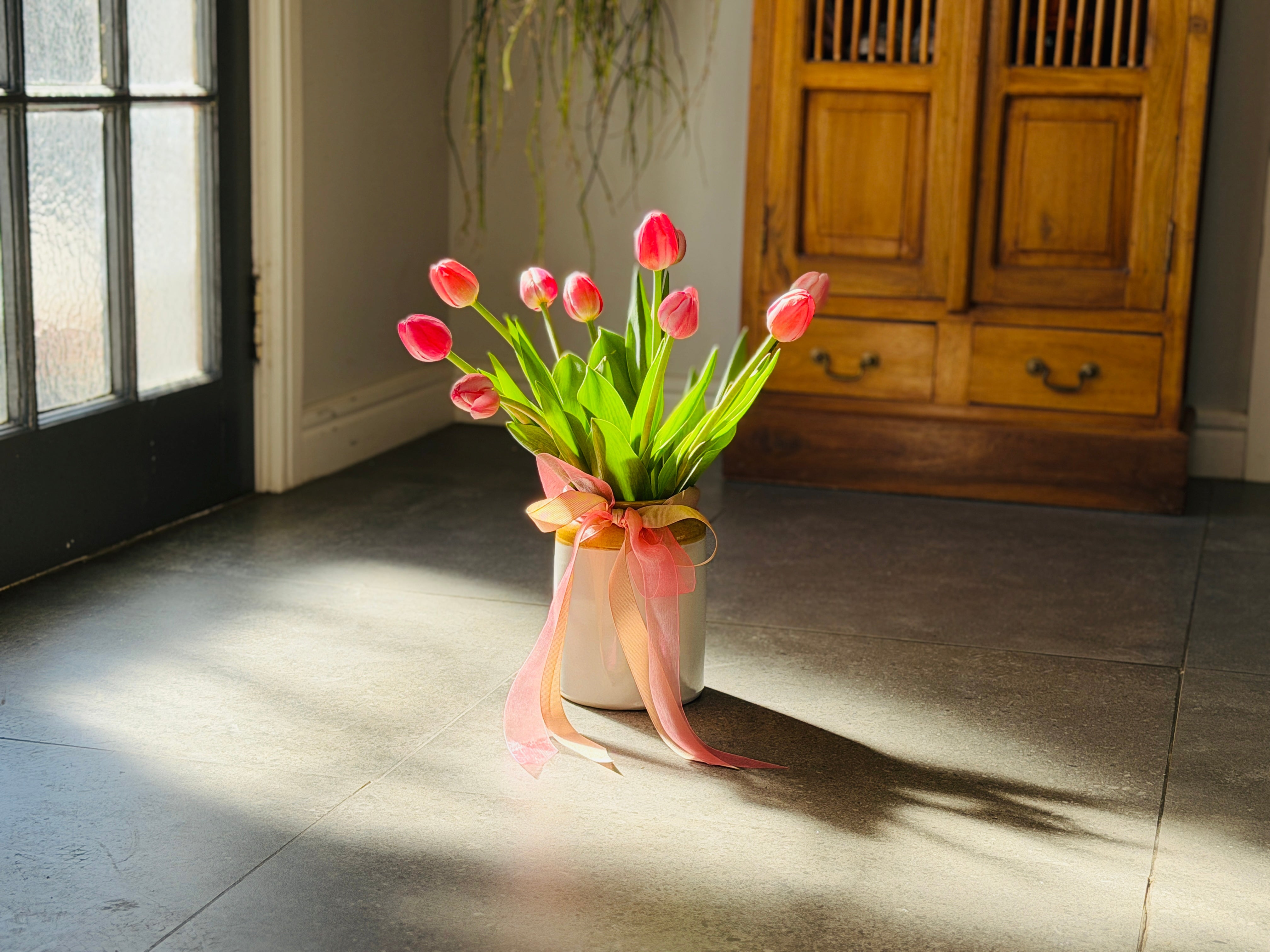 Flowers & Homewares