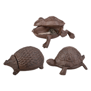 Cast iron key holder in the shape of a hedgehog turtle or frog