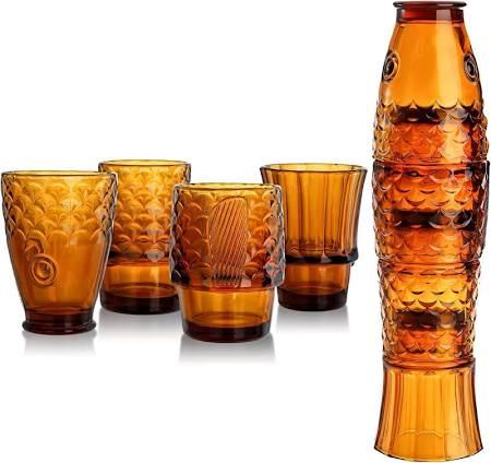 Stack of amber glasses that form a fish when stacked